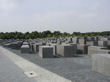 Holocaust_Museum3