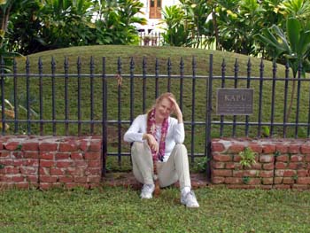 02_Iolani_Palace