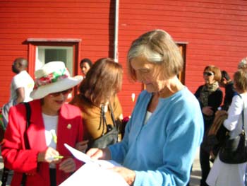 42_Betty_Reardon_Ingrid_Eide_ved_aapningen