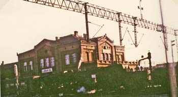 03_1987_Lauban_Luban_Bahnhof_main_train_station