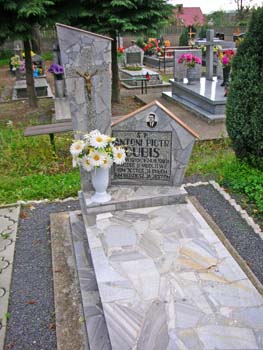 07_Bertelsdorf_Friedhof_Antoni_Dubis