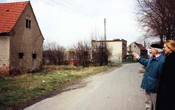 47_1995_Paul_Lindner_vor_Hof