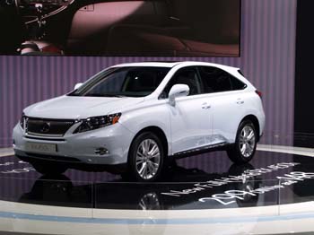 13_Lexus_Hybrid