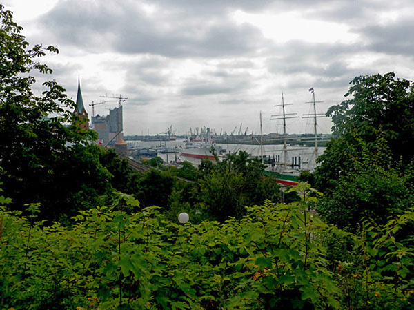 %_tempFileName07_Hamburg_15_July_2013%