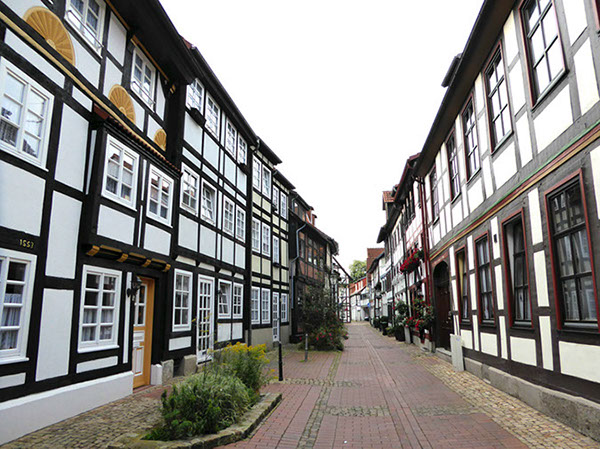 %_tempFileName02_Hummenstrasse_21_Juli_2016%