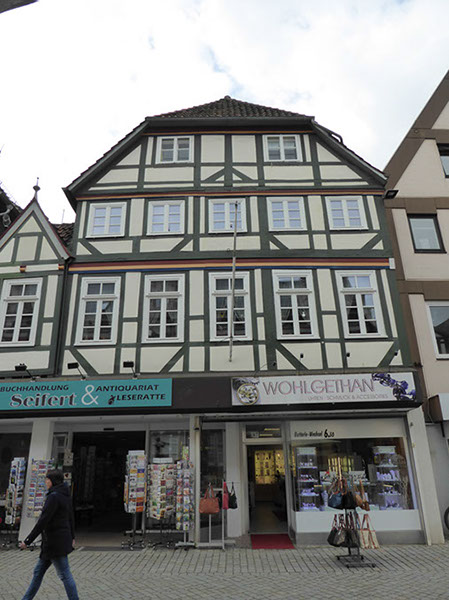 %_tempFileName07_Osterstrasse_17_Mai_2016%